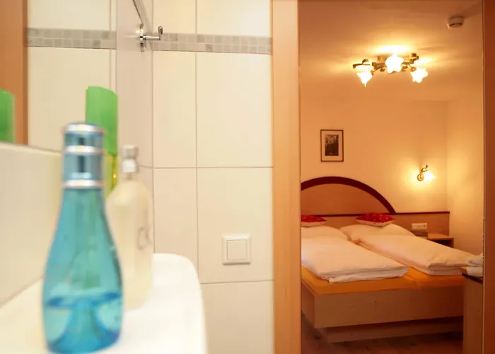 Aparthotel Waidmannsheil 4*